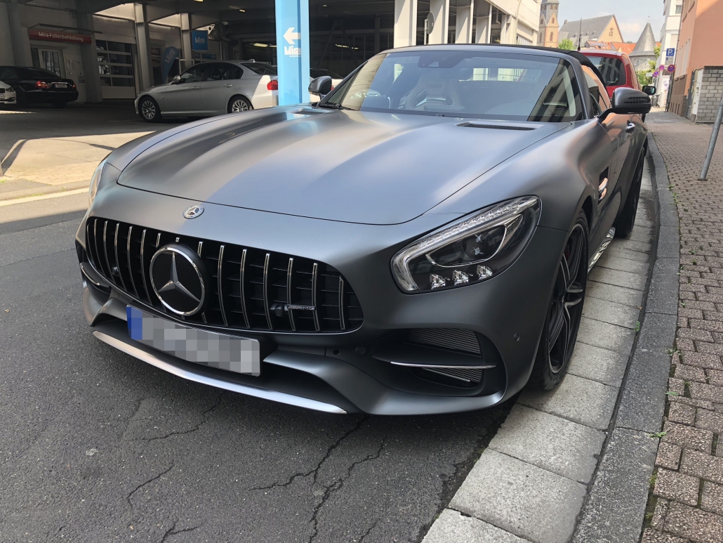 https://www.mira-lackschutzfolie.de/wp-content/uploads/2021/02/Lackschutzfolie-matt-Mercedes-GT-3-1030x773.jpg